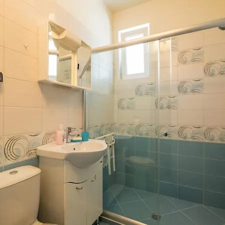 Very & Aristocratic 2 Bedroom With Air Conditioning Apartamento Sofía